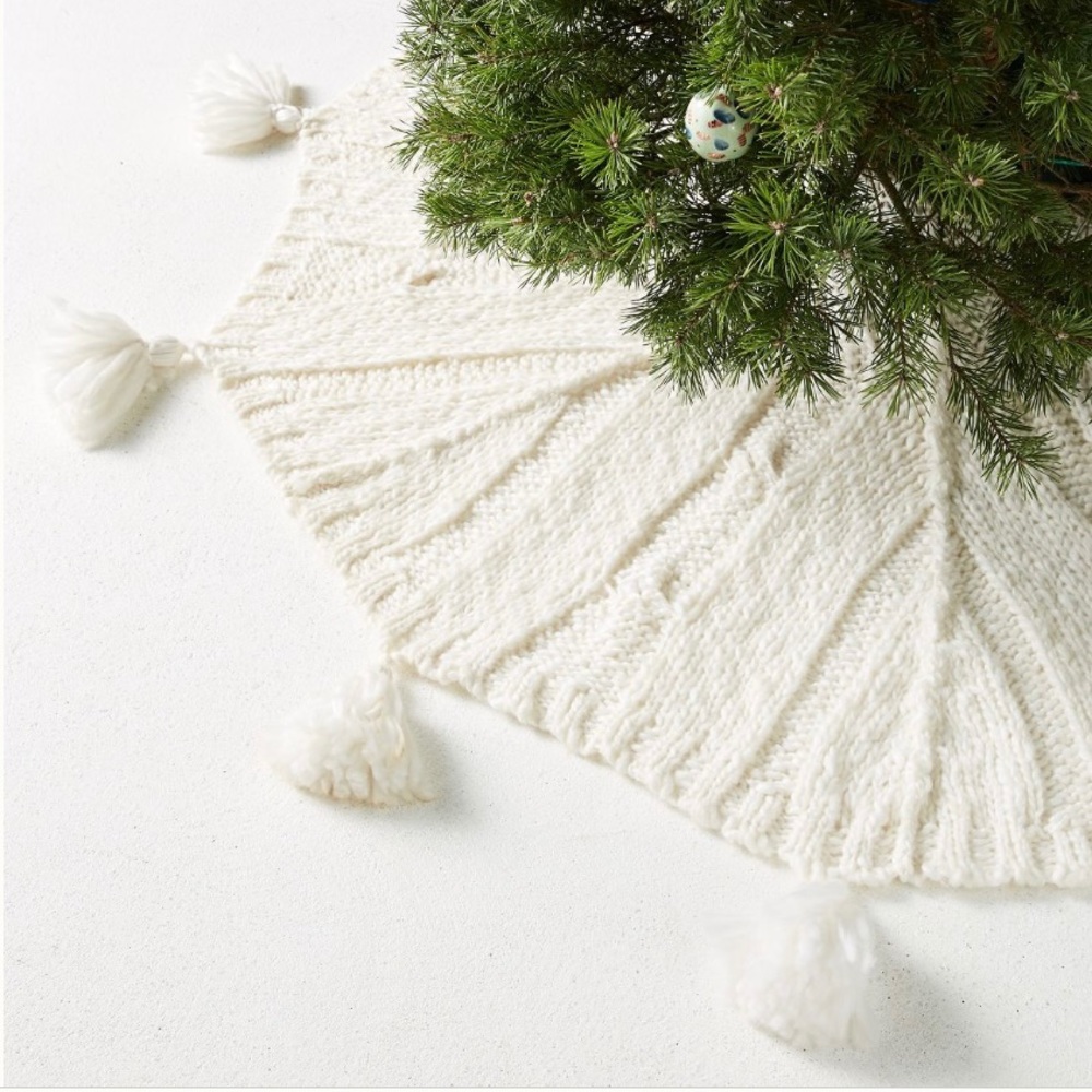Anthropologie Cozy Knit Tree Skirt